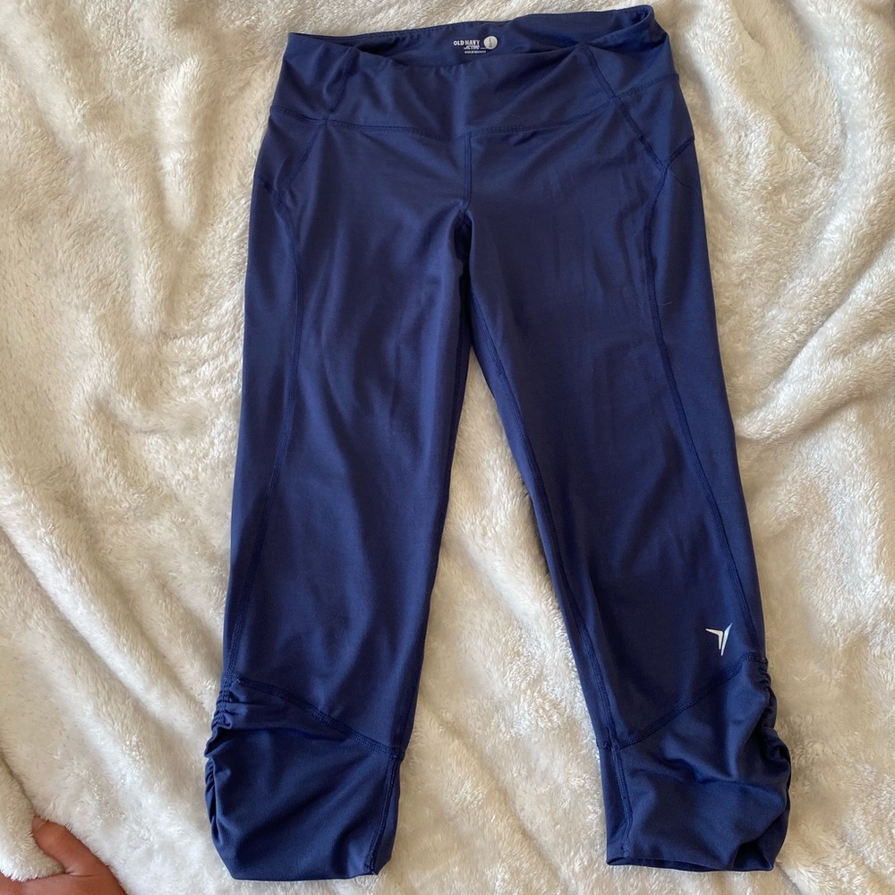 Ruched Athletic Capris